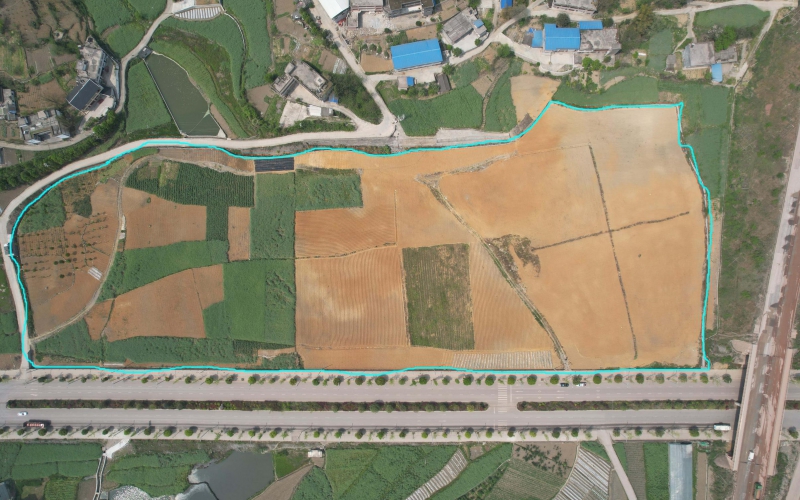 尚嵇開發(fā)大道旁空地